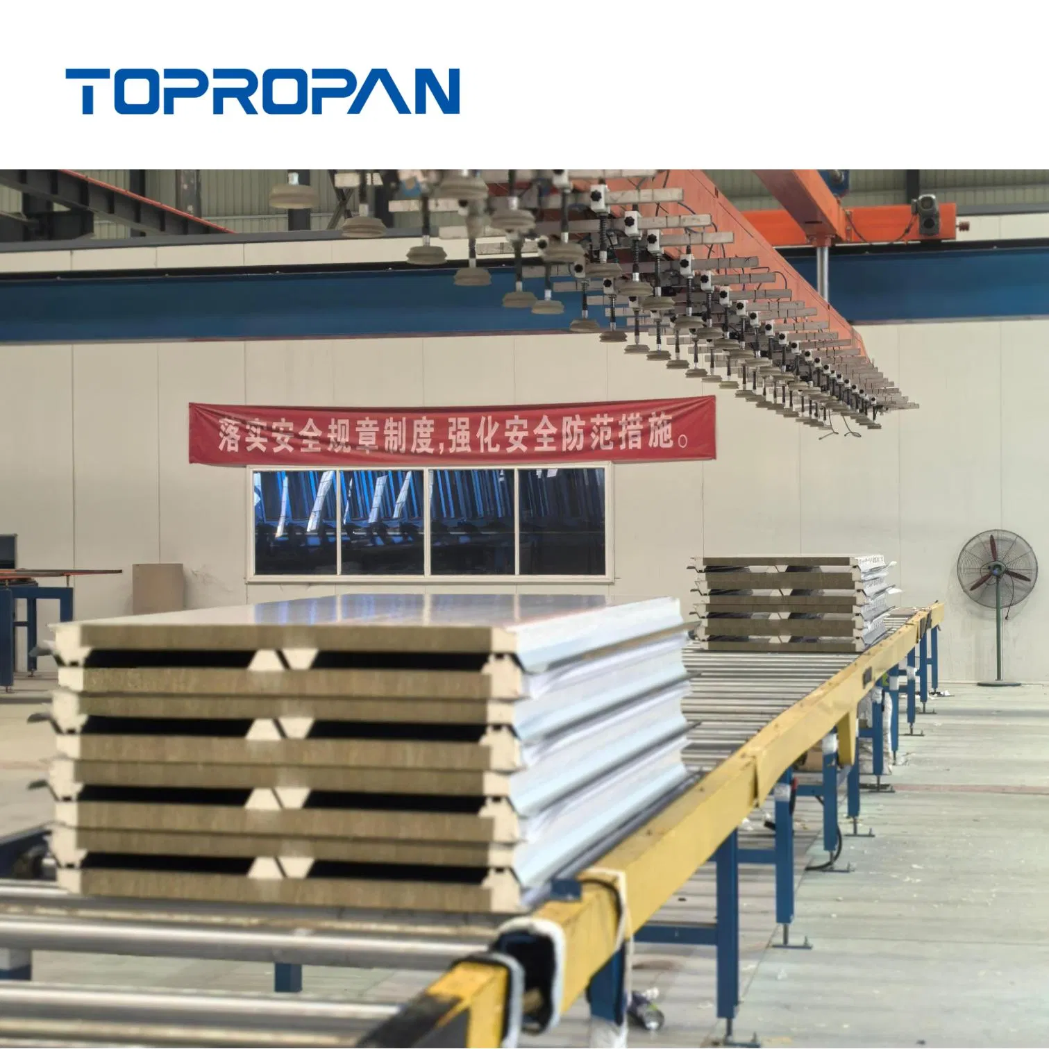 Versatile Insulated Panel for Efficient Roof and Wall Applications