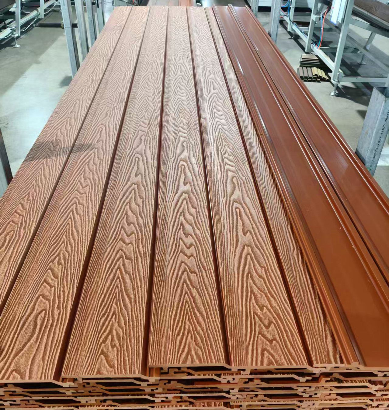 SINKO Modern Exterior WPC Facade Panels Interlocking Outdoor 3D WPC Wall Cladding for House Garden Renovation