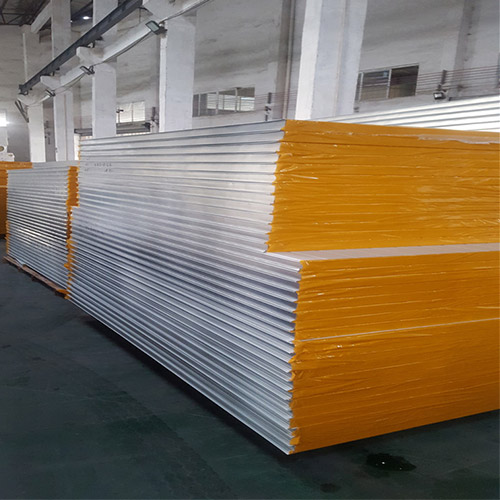 Rock Wool Sandwich Panels for Exterior Wall and Roof Side Seal Construction with Application in Warehouse Basement