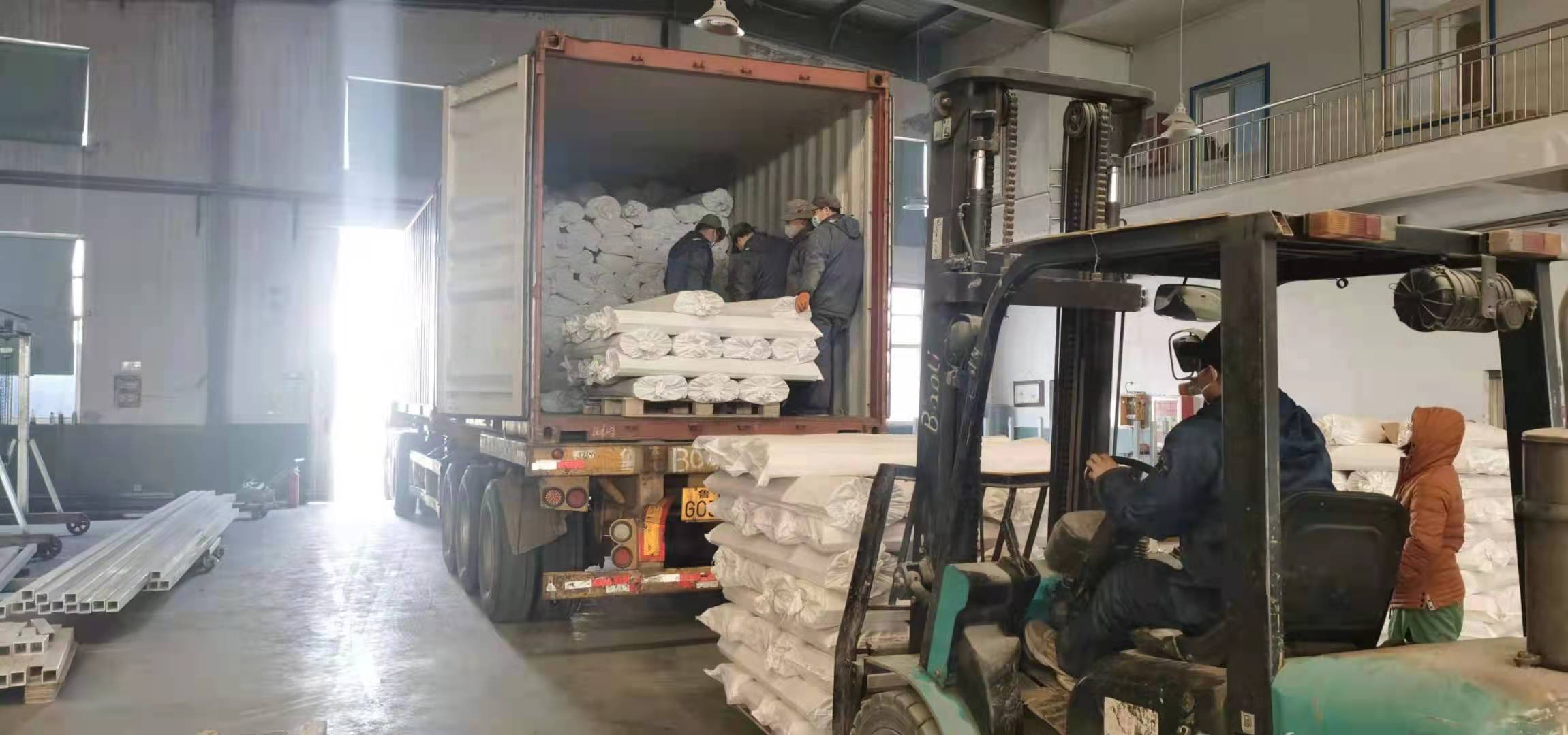 Loading 2