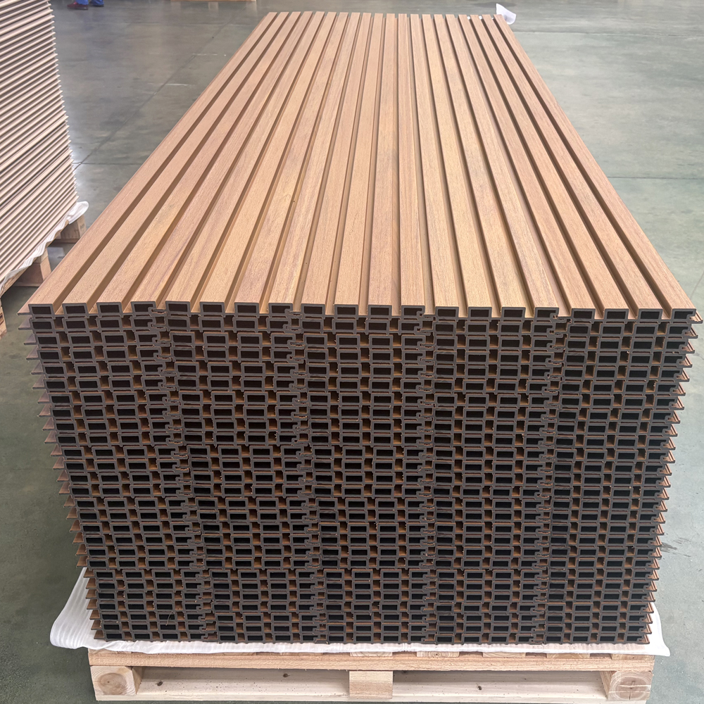 Outdoor Waterproof Hotel Panel Durable Composite Wood Cladding Anti Warp Wpc Wall Cladding