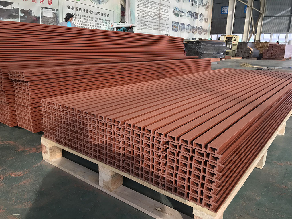 WPC Cladding install sample 1