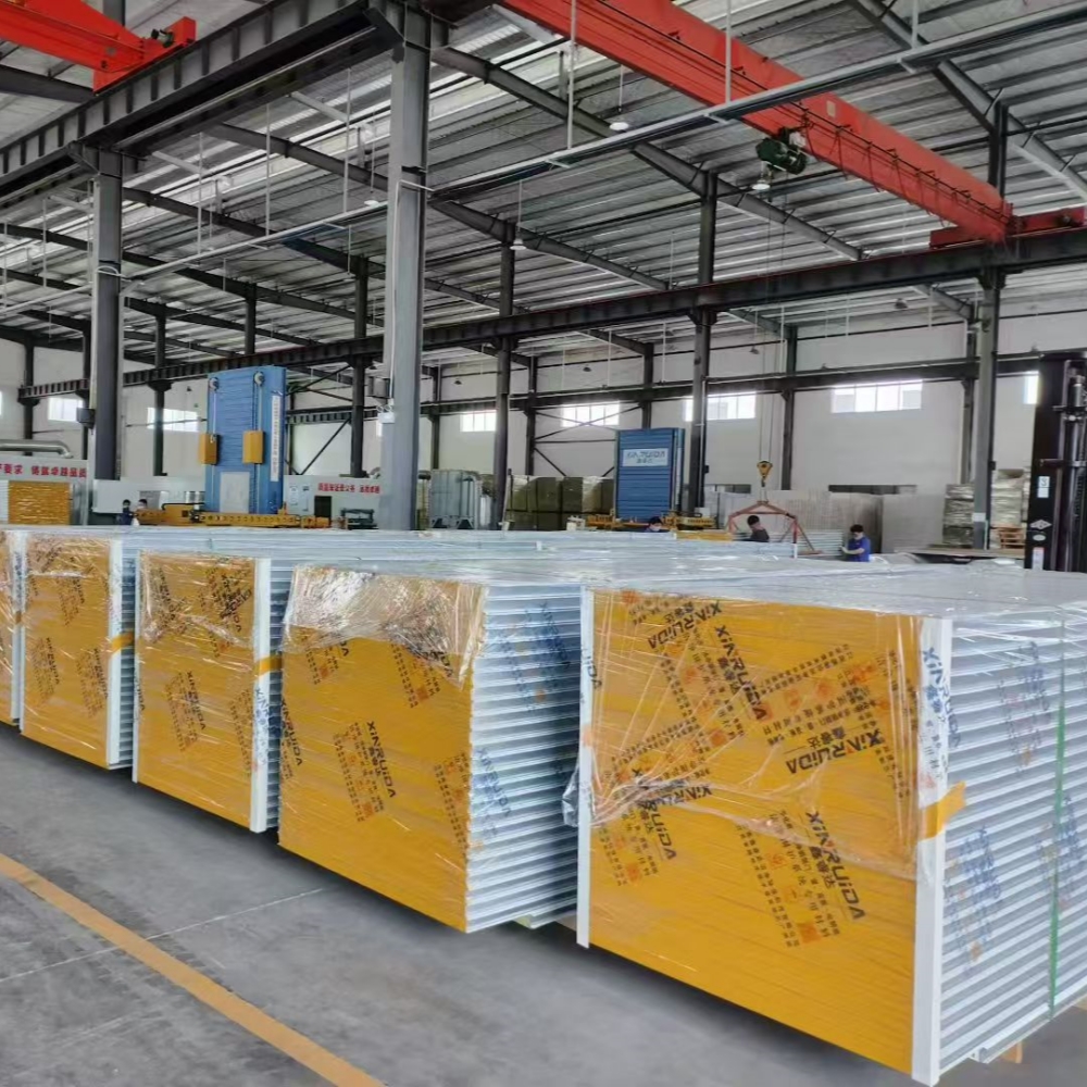 Easy-to-install and Corrosion-resistant Sandwich Panels Suitable for Purification Wall Systems and Modular Clean Buildings