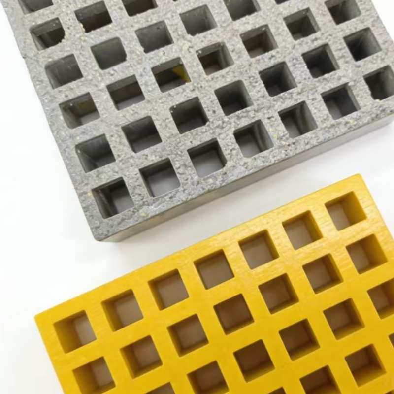 Custom Cutting Drilling FRP Closed Top Grating 50*50/100*100mm Smoke Suppression Anti Static Panels