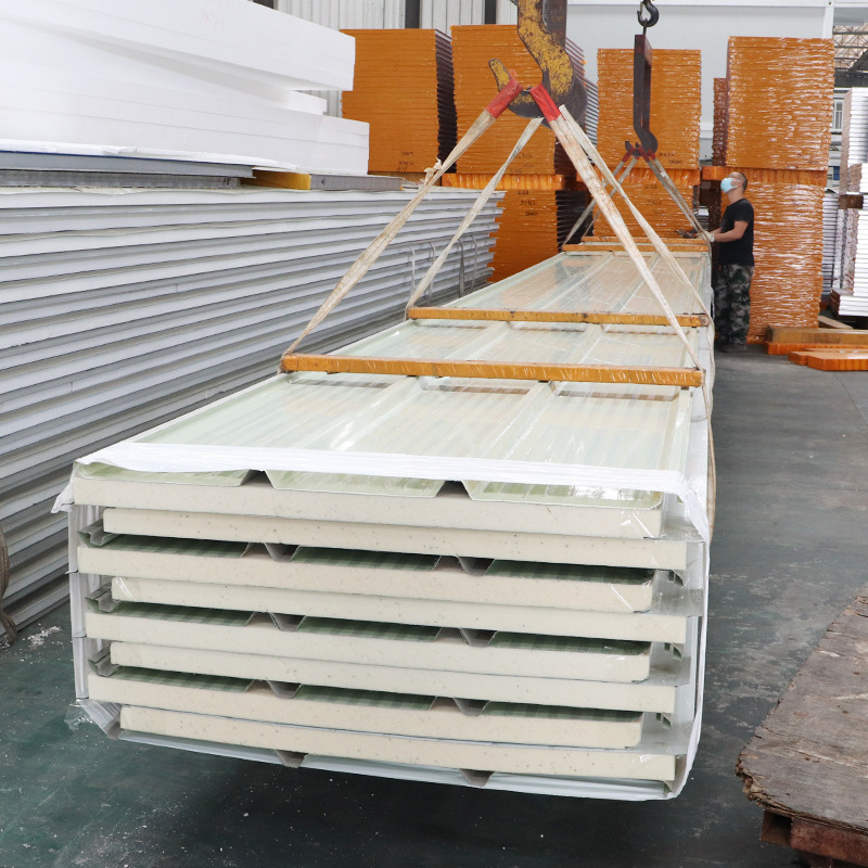 50/70/80mm Insulated Metal Panels Roofing With Insulated PU/PIR Sandwich Panel for Building Applications
