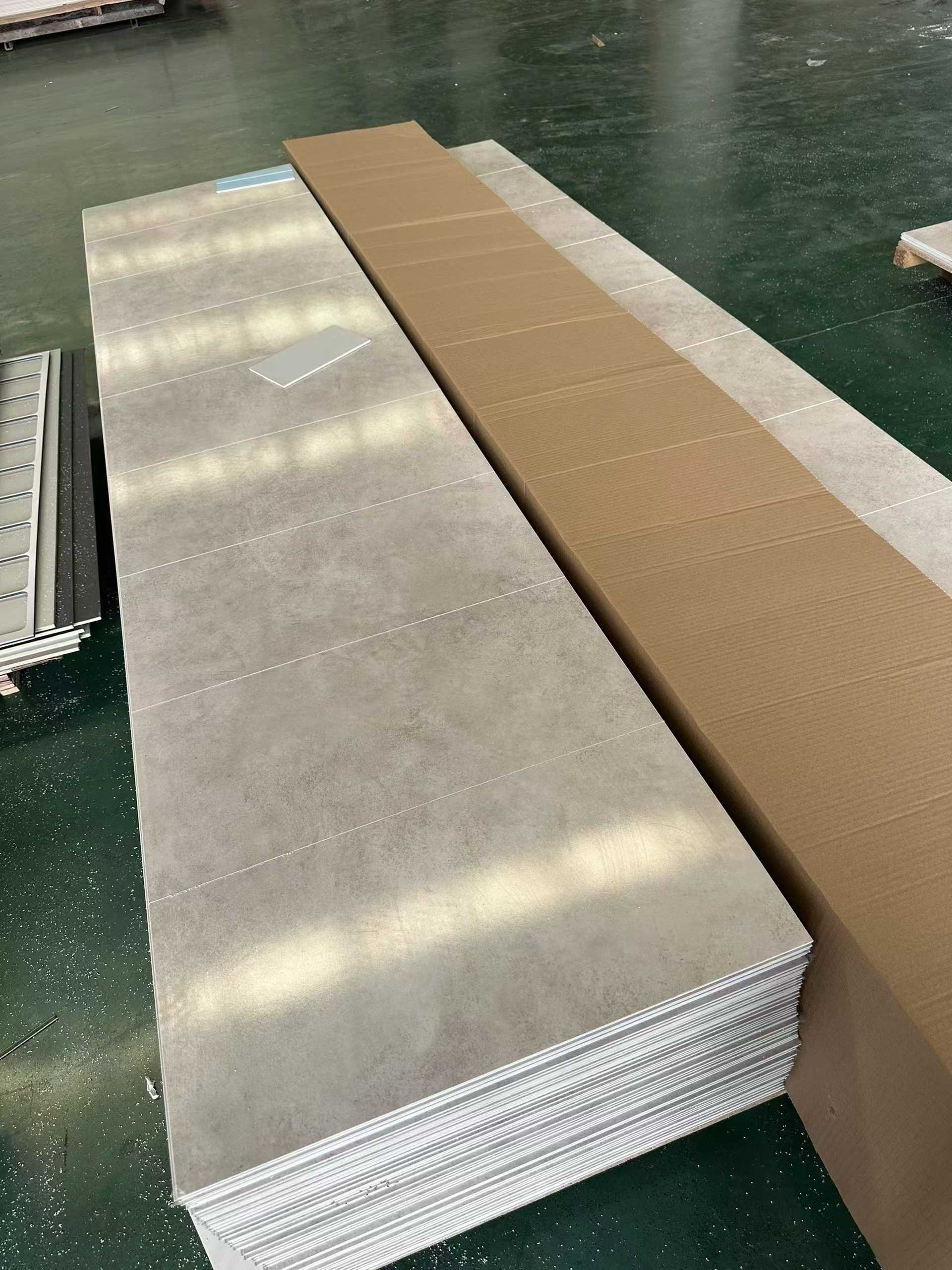 Teconvel SPC Fireproof Waterproof Wall Panels for Villa Kitchen Bathroom &amp; Hotel-Modern Design with 3-Year Warranty