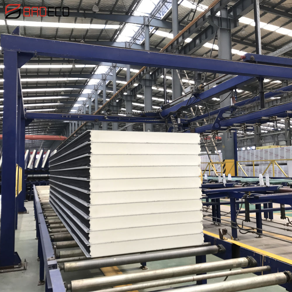 50/75/100/150/200mm Fireproof PU Sandwich Panel Exterior Outdoor Wall Sandwich Panels Price