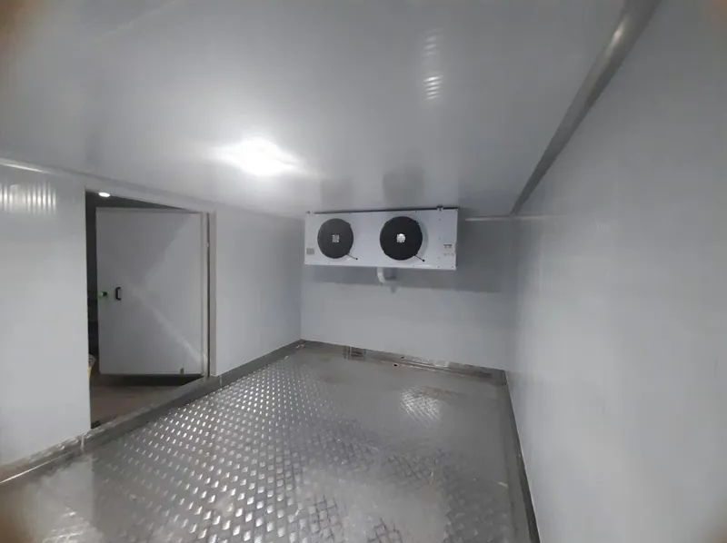 Cold Room Showcase 6