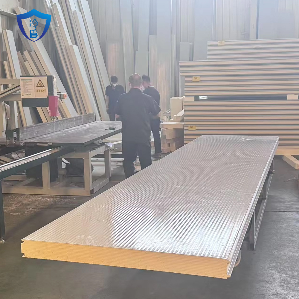 Eco-Friendly Galvanized Steel PIR PU Insulated Sandwich Panels 50-200mm For Cold Storage Freezer Warehouse Roof Exterior Wall