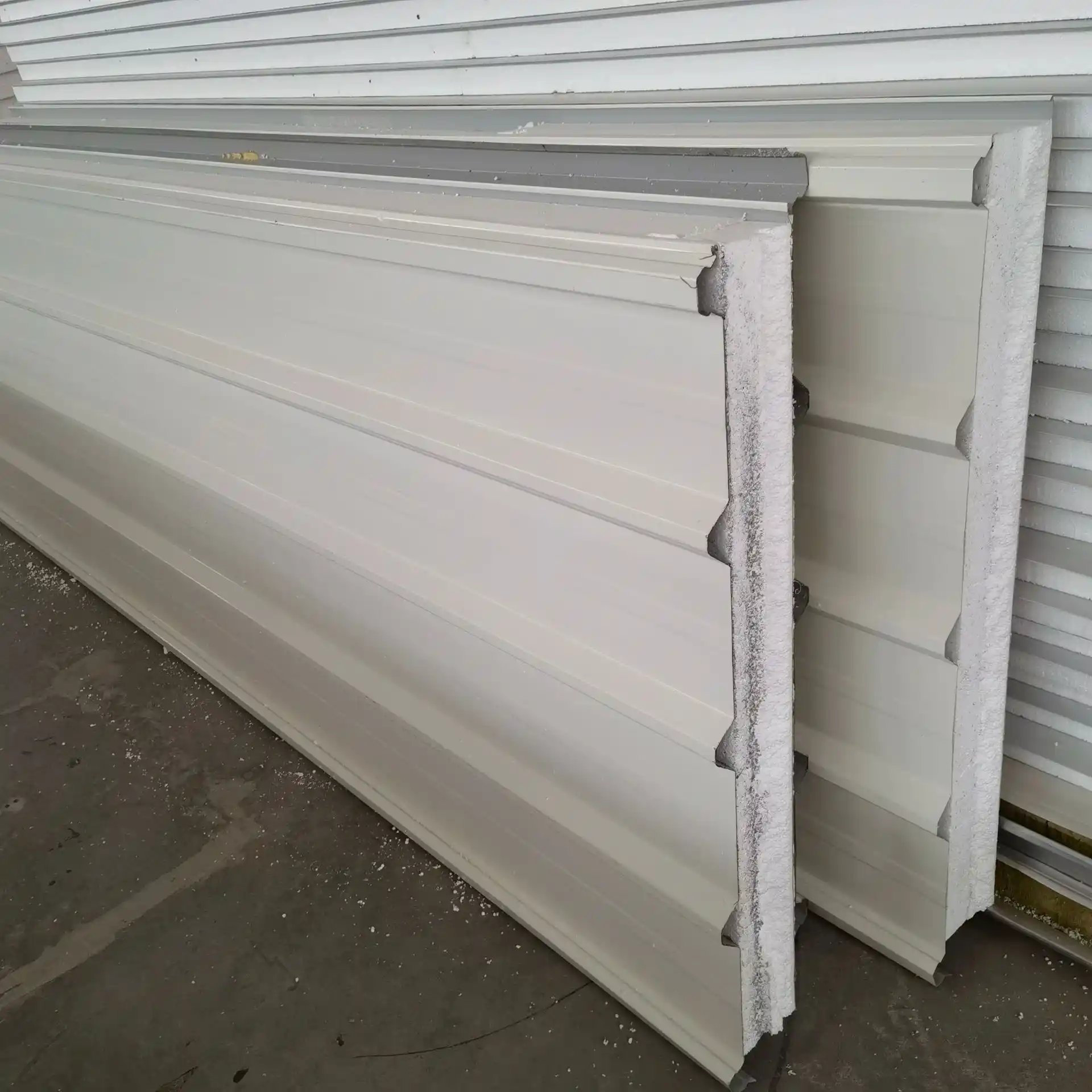 Heat Insulation 50mm/75mm/80mm/100mm/150mm Sandwich Panel Waterproof Prefabricated EPS Roof Panels