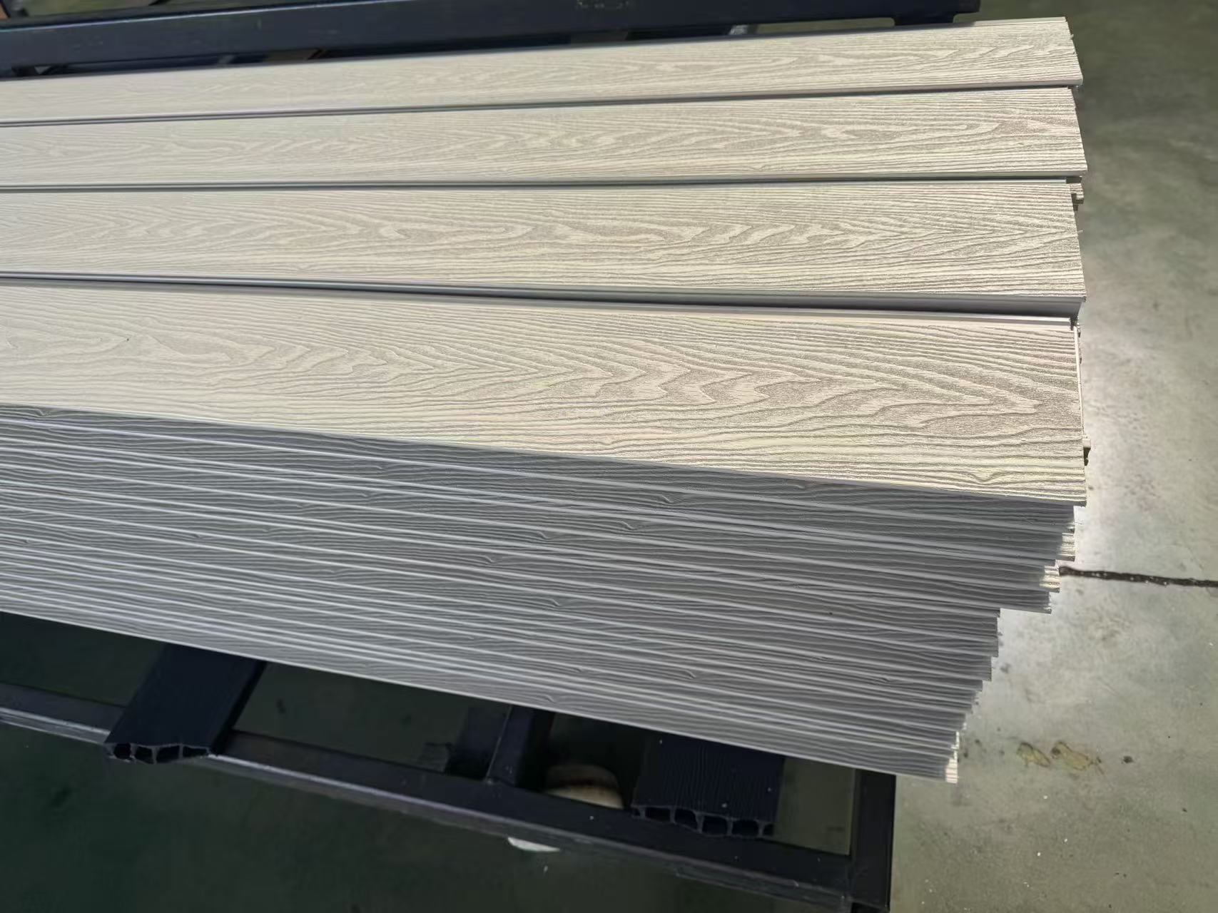 Wholesale Wood-Plastic Composite Exterior Building Materials Solid UV-Resistant WPC Wall Cladding Engineering Panels