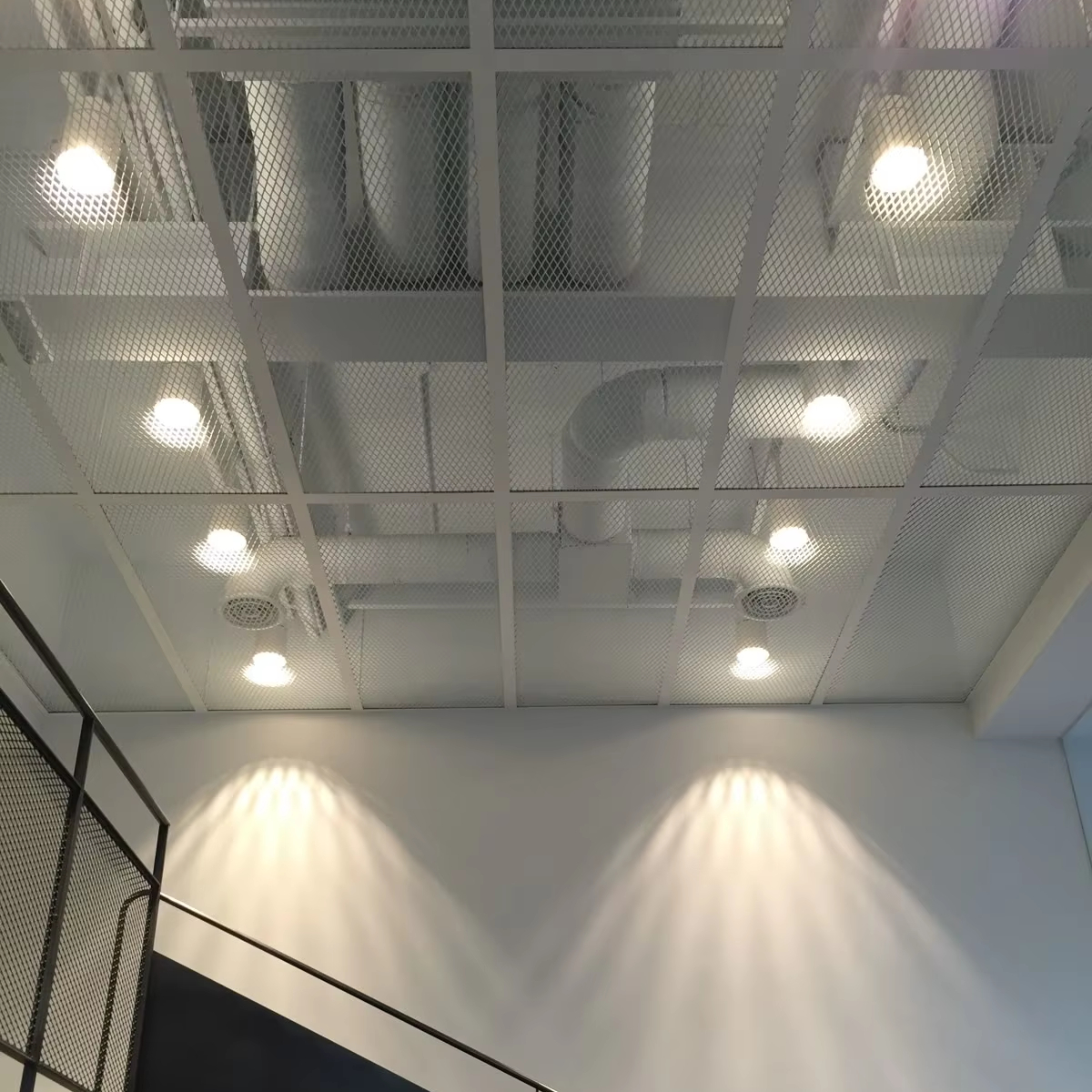Building Facade Metal Ceiling Panels Custom Cutting Welding Bending Welded Mesh Cladding Galvanized Steel Plain Weave