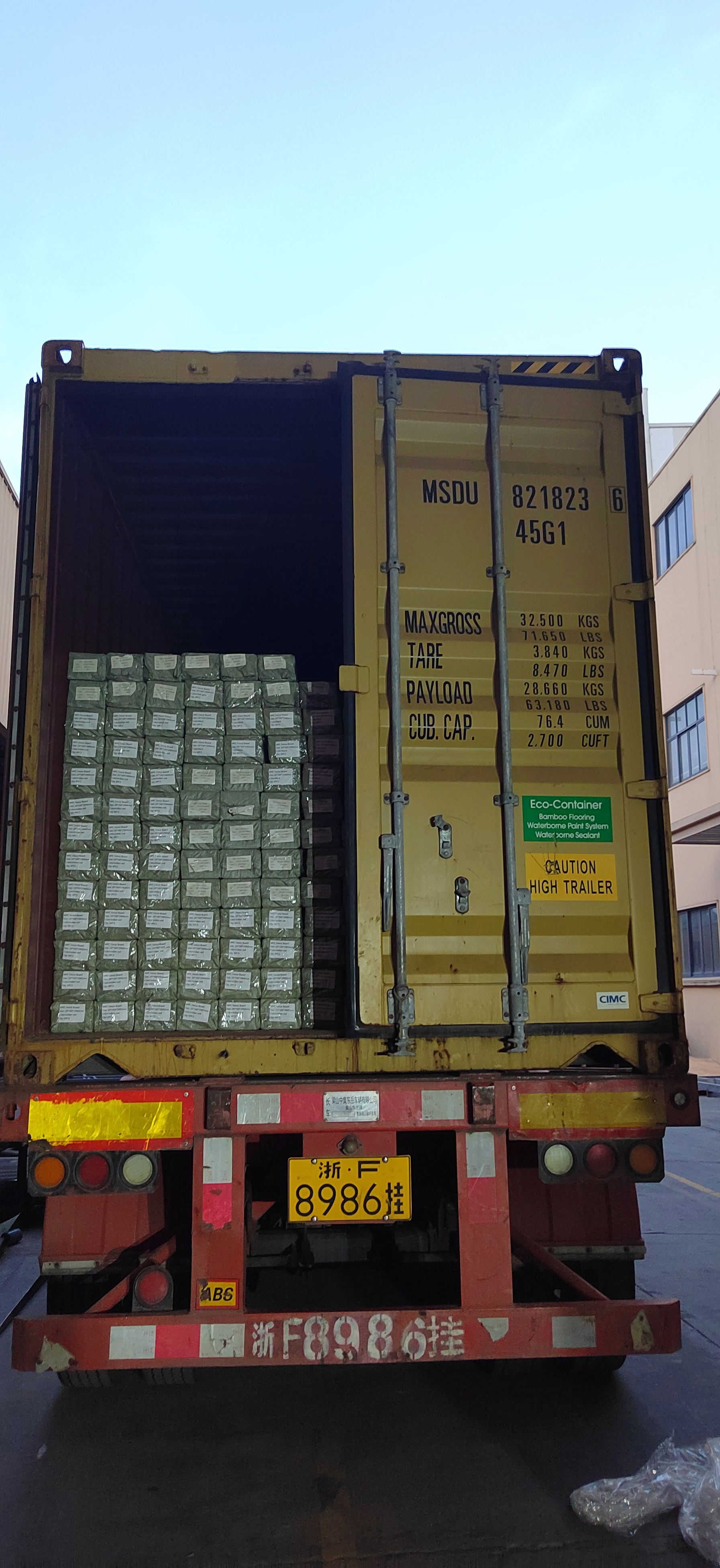 Loading Containers 1