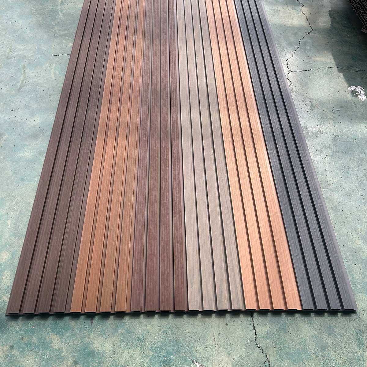 219x26mm Waterproof Bamboo WPC Outdoor Wall Panels UV Resistant Exterior Cladding for Hotel Projects