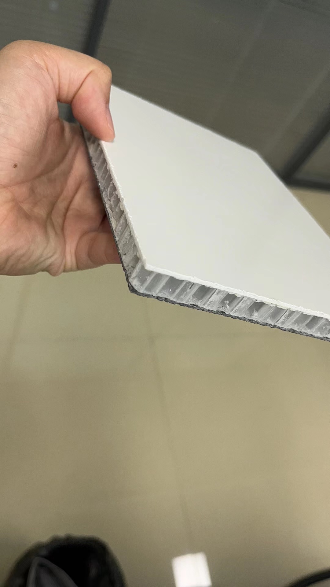Modern Design FRP Honeycomb Foam Composite PU Sandwich Panel XPS Core Material For Exterior Construction And Cargo Box