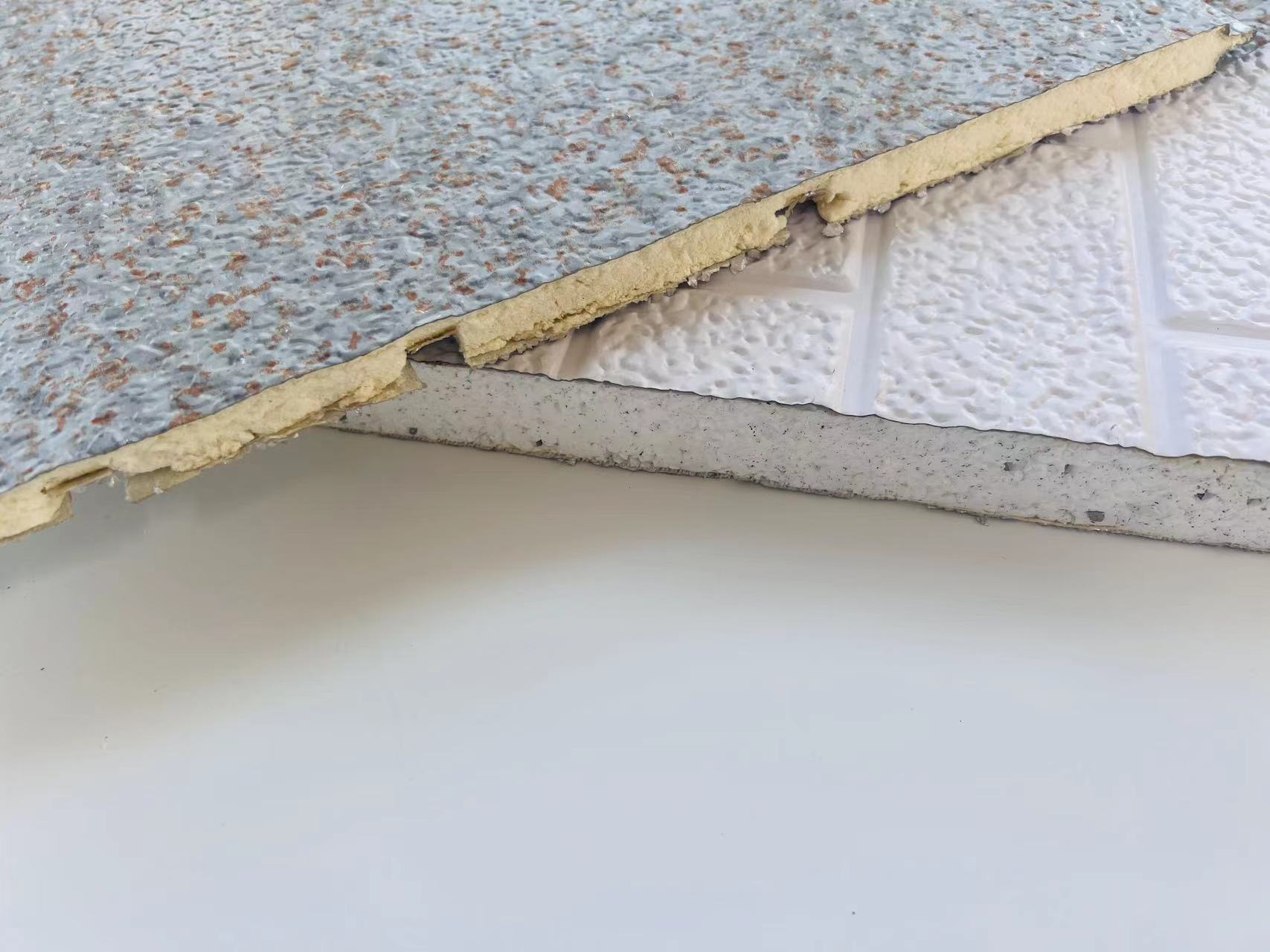 Convenient Construction 16mm Metal PU Sandwich Panels Carving Board Sound-Insulated Noise-Reducing Exterior Wall Panel for Villa