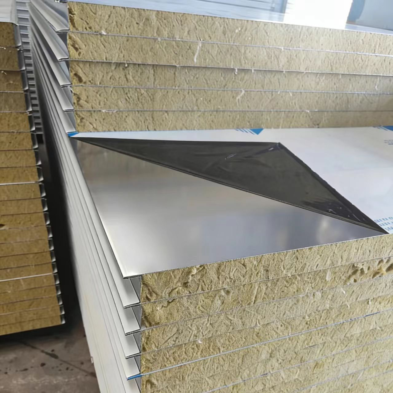High Quality Industrial Eco-Friendly Stainless Steel Faced Fireproof Purification Board Sandwich Panels for Cleanroom