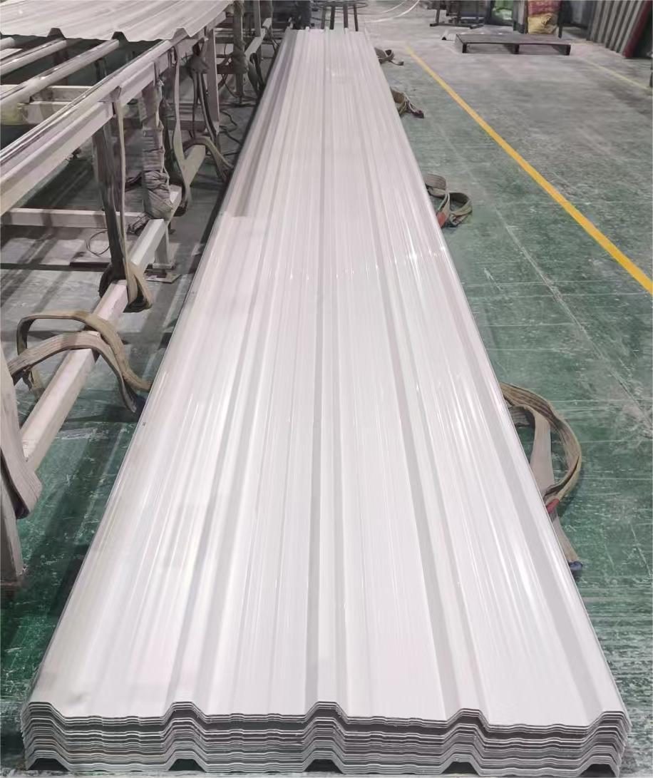 Hot Sale Modern Waterproof/Fire Heat Resistance UPVC Roof Tiles &amp; Panels Blue/White/Green 1.5/2/2.5/3mm for Industrial Use