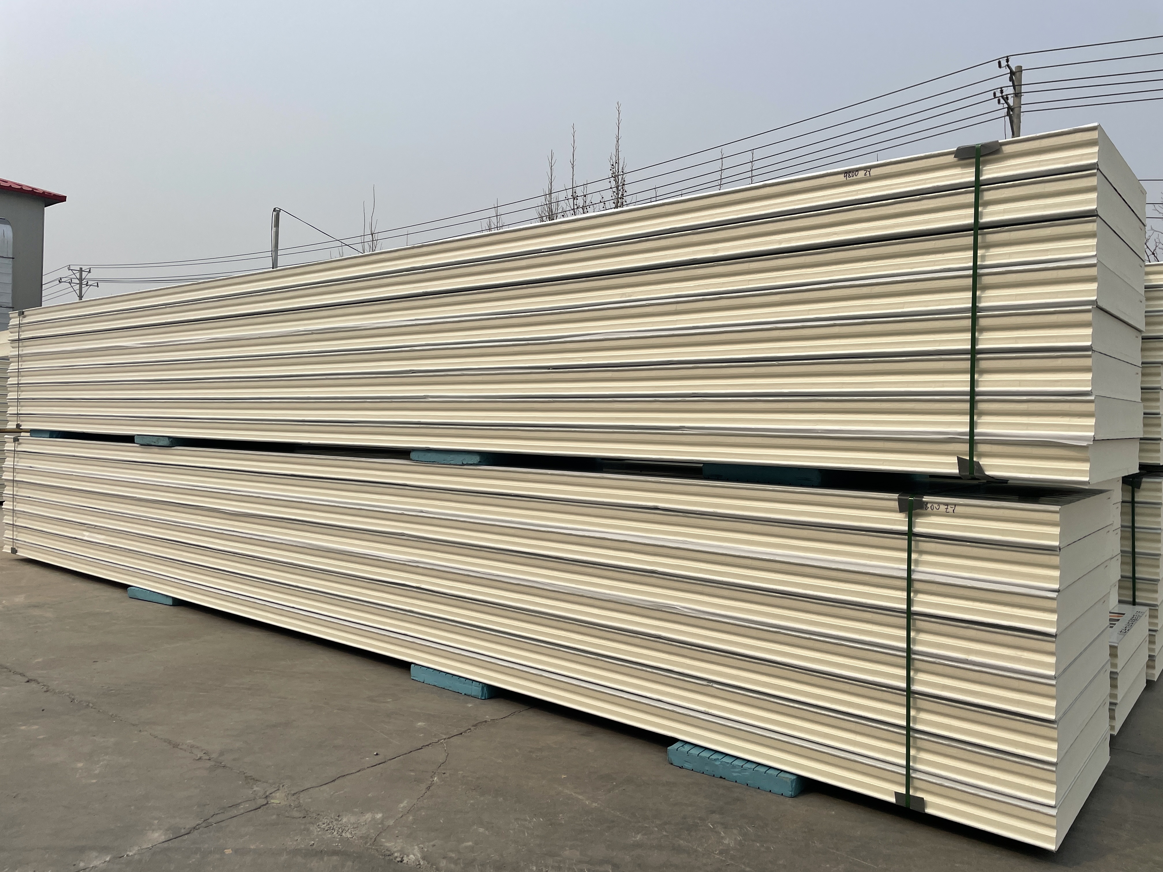 Factory Waterproof Pu Sandwich Wall Panel Panel Sandwich Pared Negro Sandwich Panels Fence