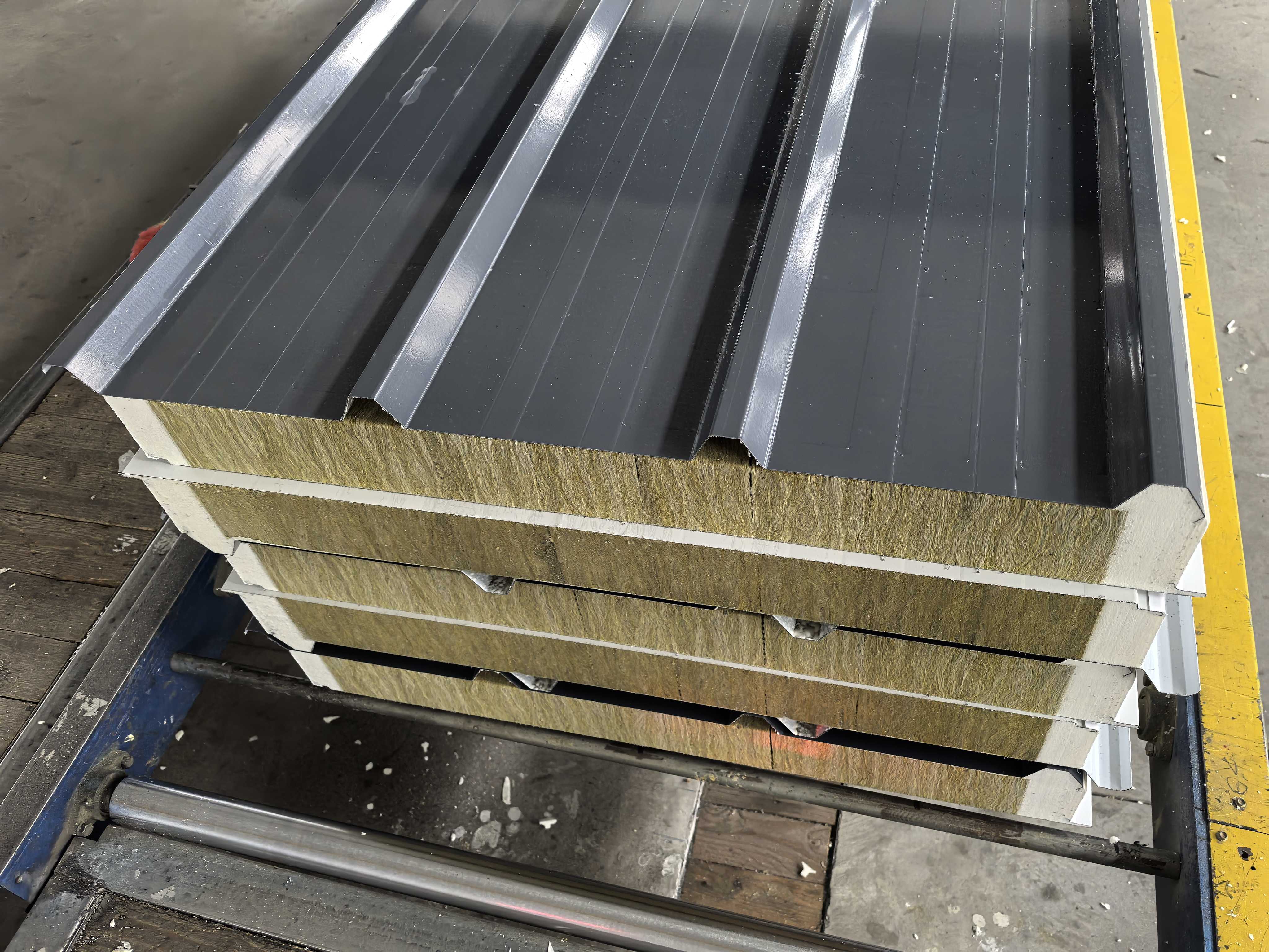 Wholesale Rock Wool Sandwich Panel External Wall Roof and Ceiling Insulation Panel Sandwich