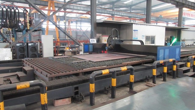 Quality inspection of industrial building panels at Jonas Build