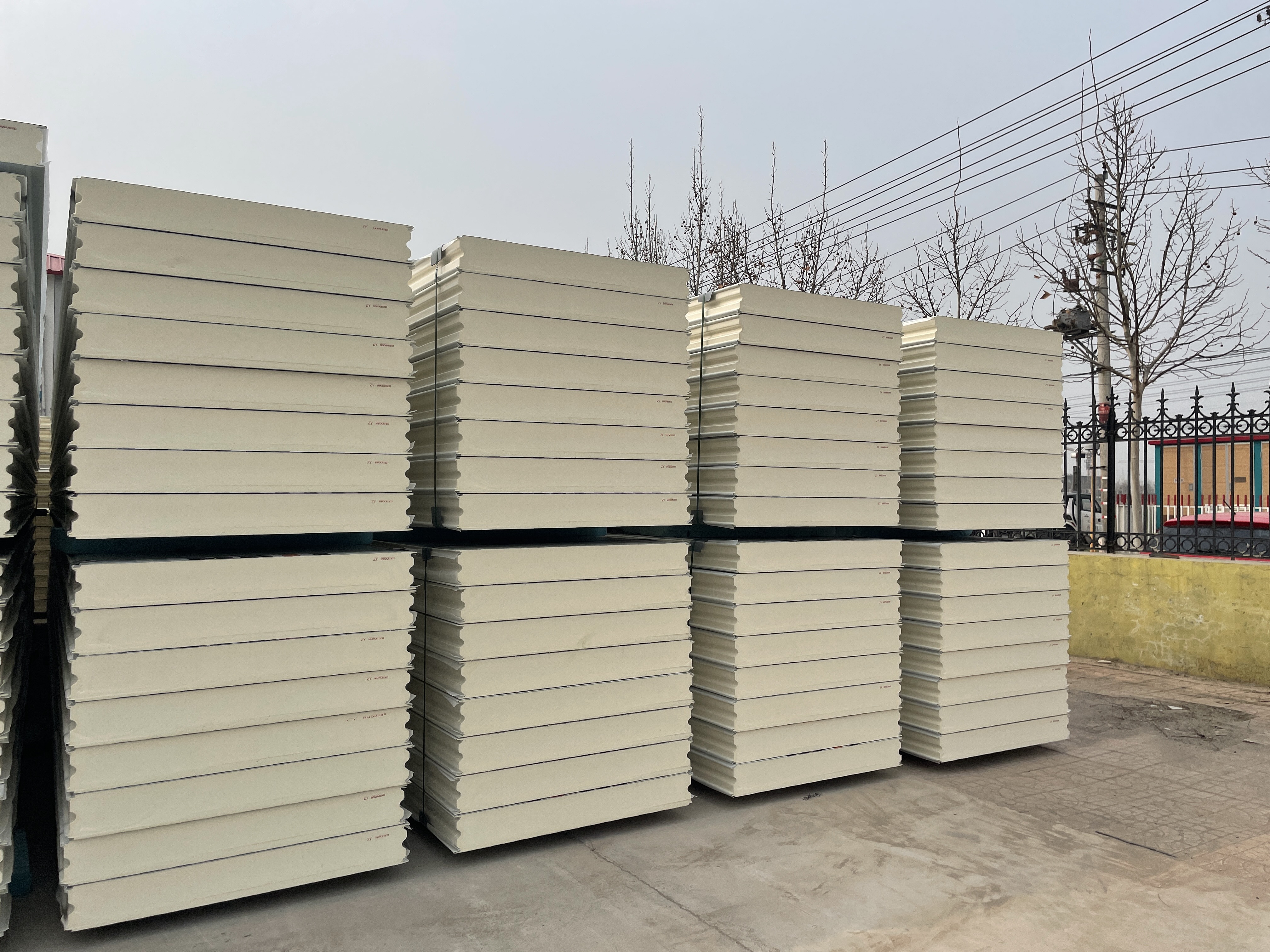 Factory Waterproof Pu Sandwich Wall Panel Panel Sandwich Pared Negro Sandwich Panels Fence