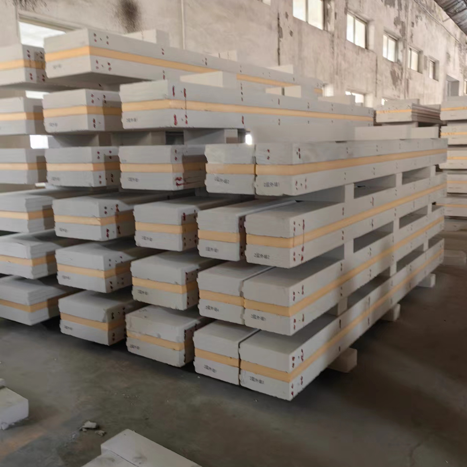 Best Factory's Prefabricated Insulated Wall Structure Modular Kit Panels for Hotels and Home From China