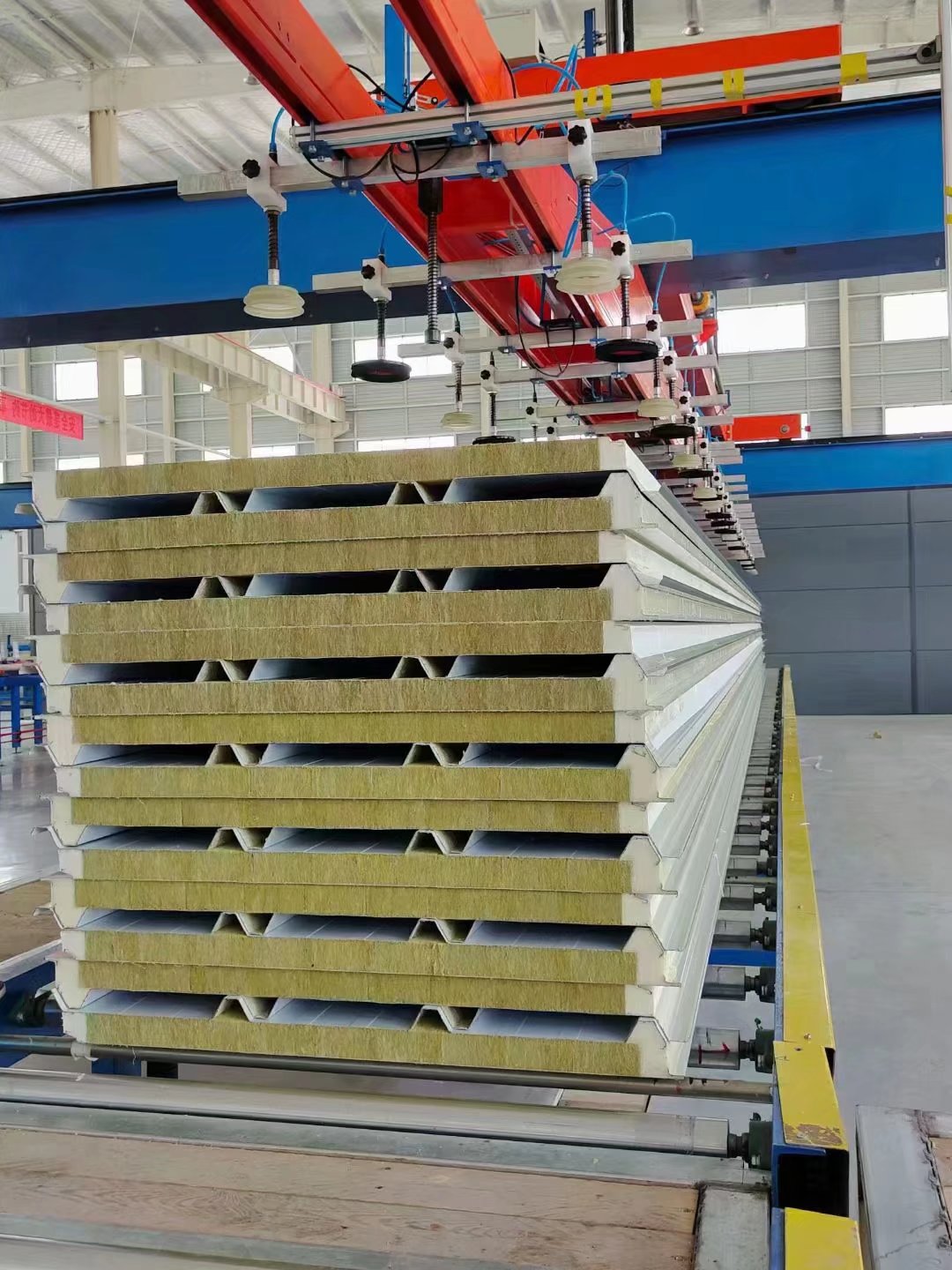 Wholesale Rock Wool Sandwich Panel External Wall Roof and Ceiling Insulation Panel Sandwich