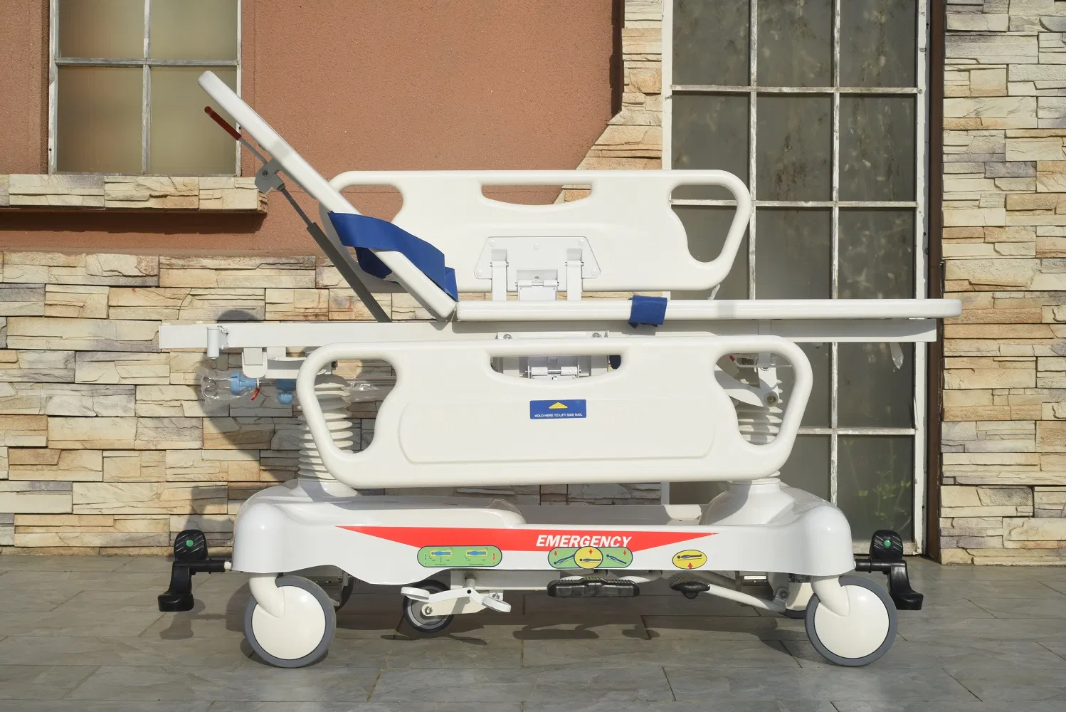 Medical Emergency Patient Transport Stretcher Ambulance Luxurious Hydraulic Patient Stretcher Bed Trolley