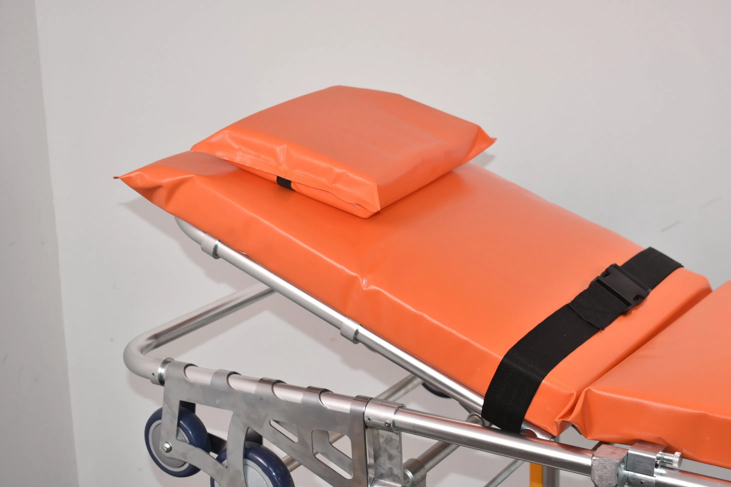 Durable Medical Emergency Stretcher with Waterproof Mattress and Adjustable Backrest for Long-Distance Patient Transfer