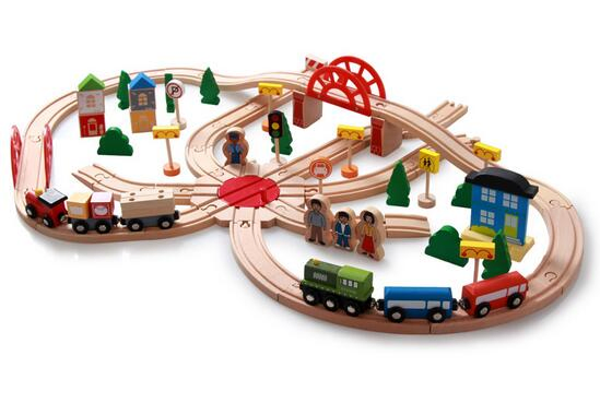 Hot Christams Gift 120PCS Wooden Train Set for Kids and Children