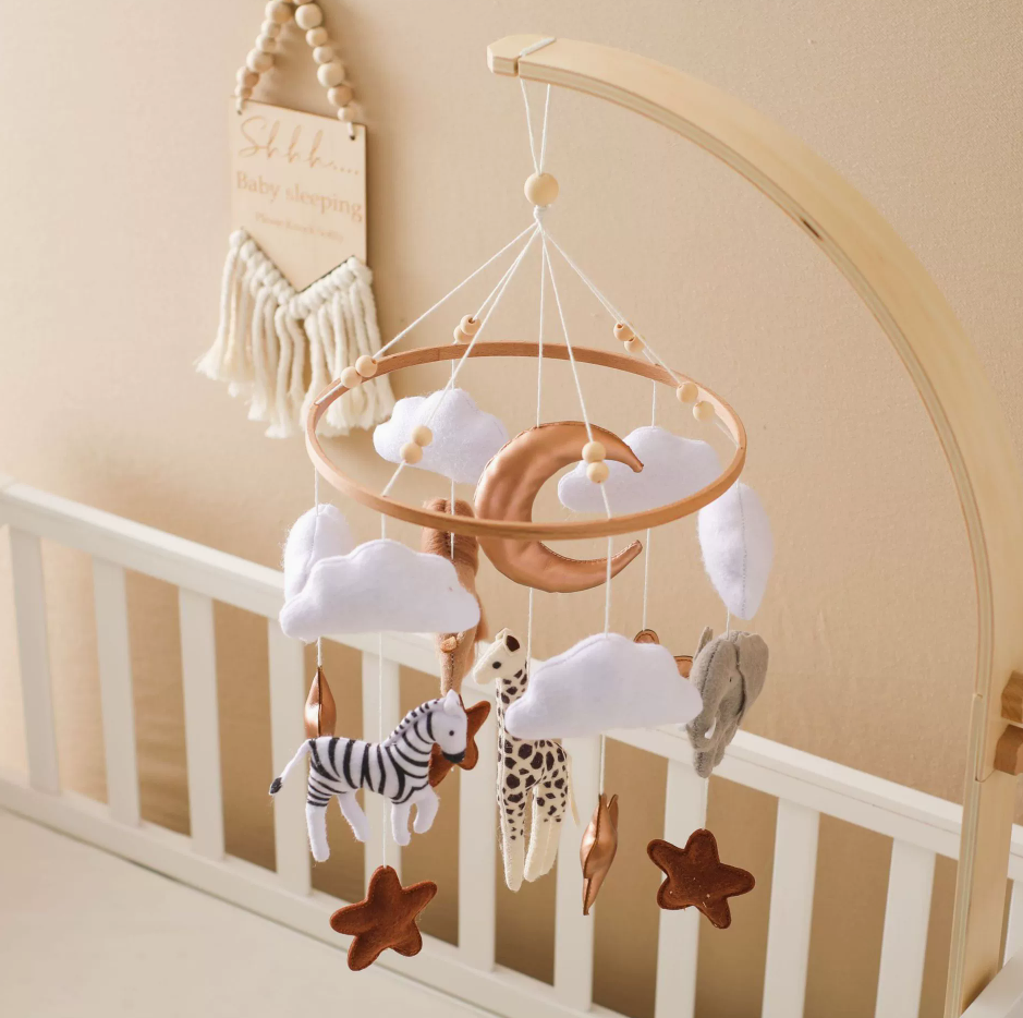 Custom-Size Wooden Frame Nursery Decor Newborns Hanging Musical Bed Bell Soft Toy 3D Felt Baby Crib Mobile Animal Baby Mobile