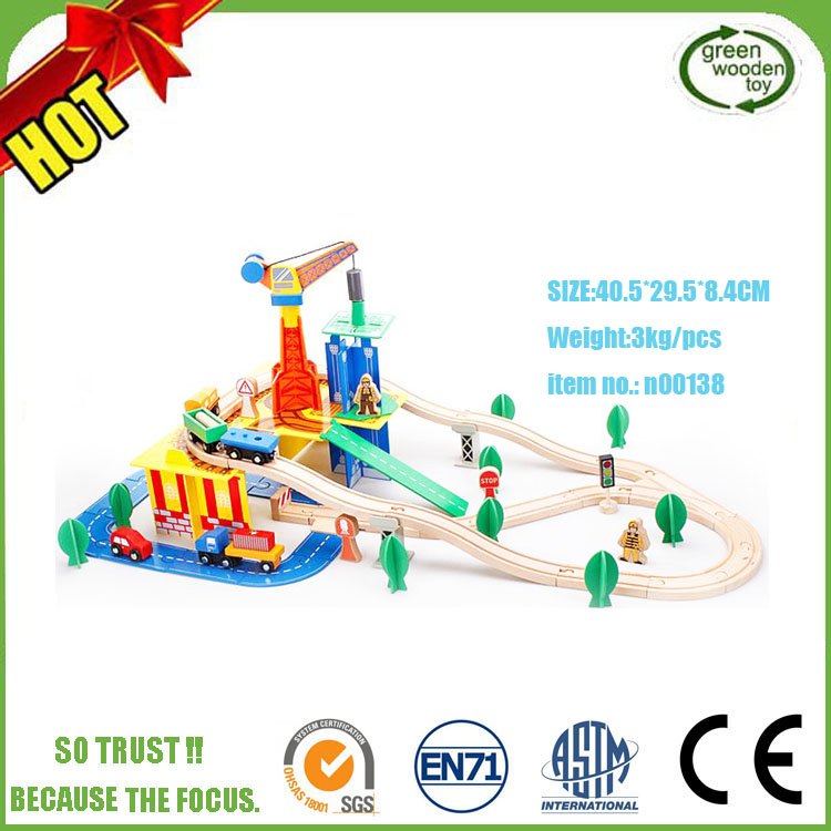 Wholesale Christmas Kids Wooden Railway Electric Toy Model Mini Train Set