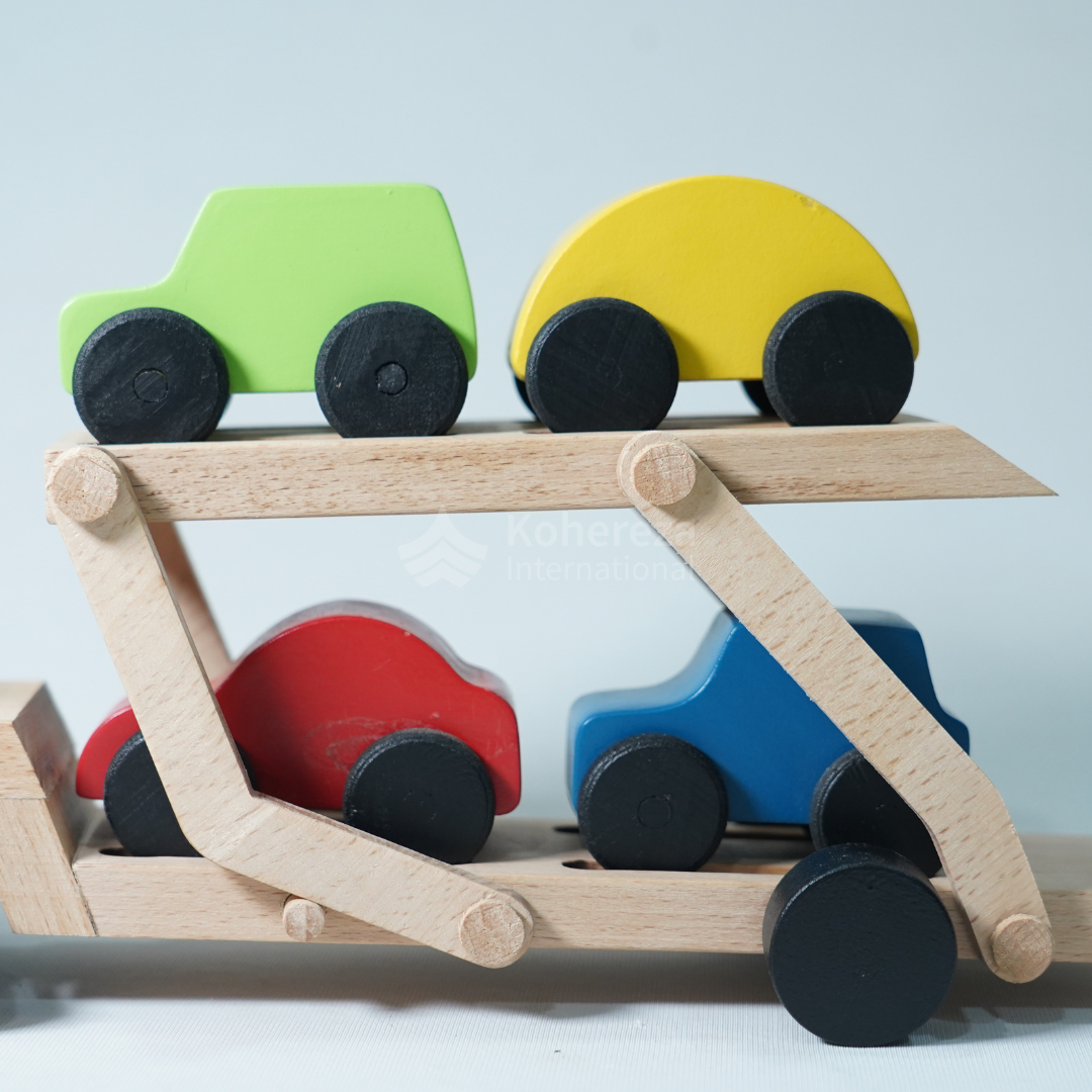 Wooden Hauler Car Playset 6