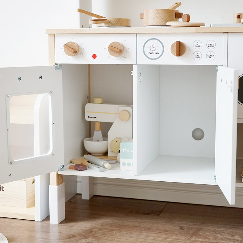 Wooden Kitchen Pretend Cooking Toy for Kids Early Learning Home Role Play Fun Educational Toddler Activity with Stove
