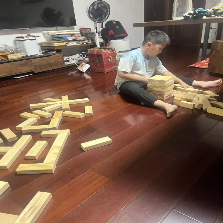Tumbling Tower Game