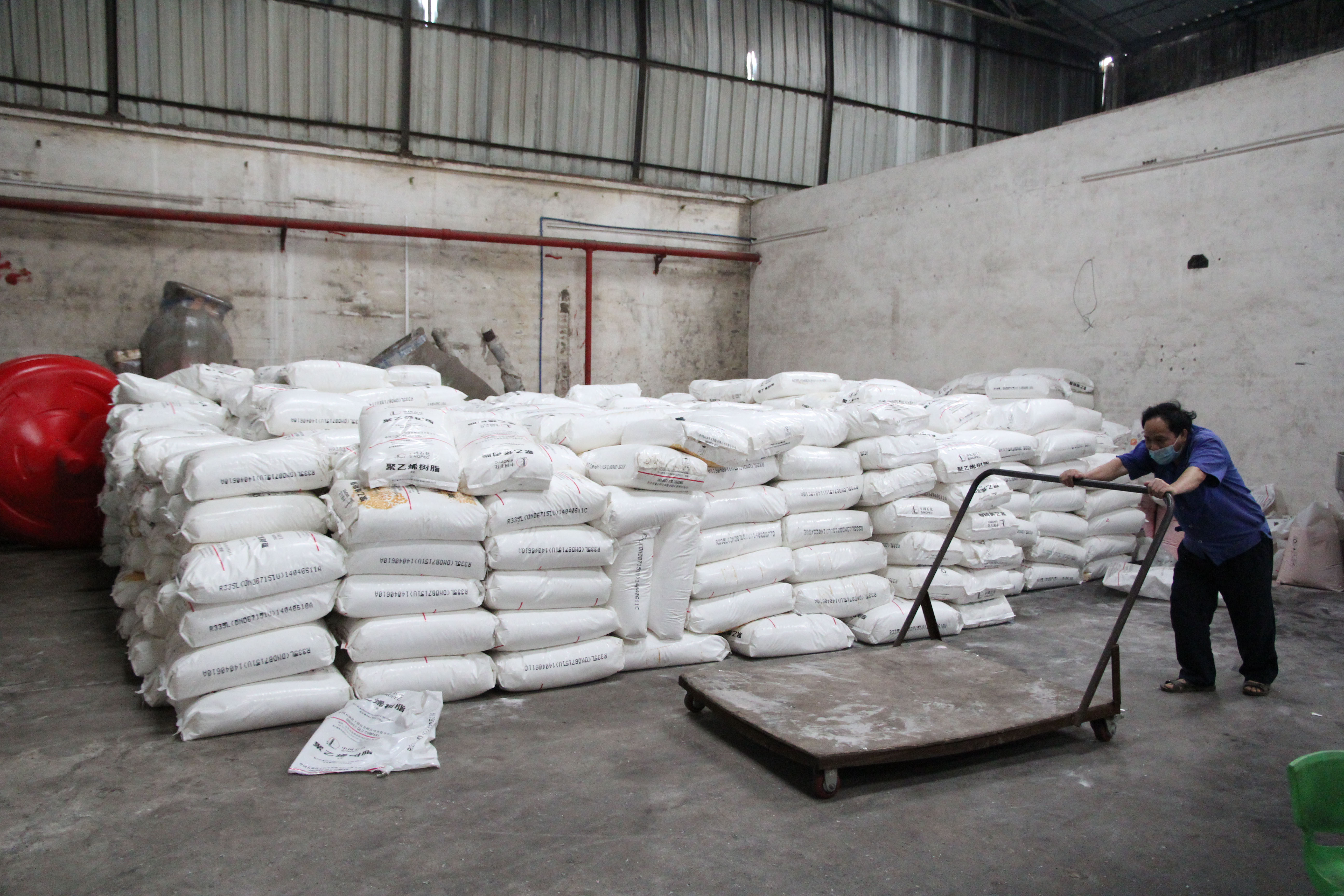 Raw material LLDPE