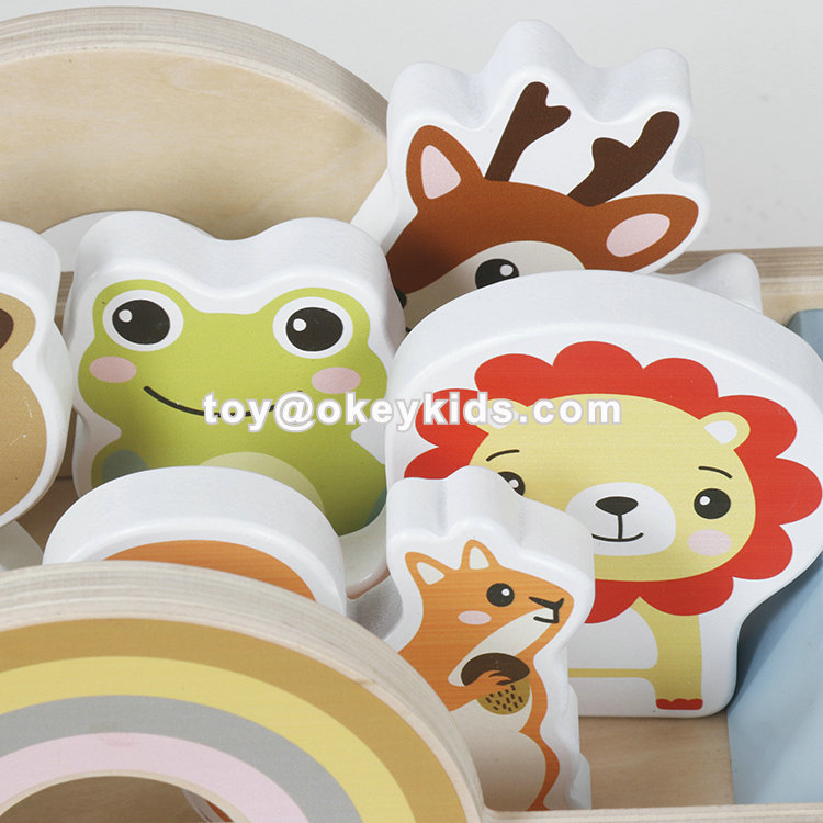 Wooden Forest Animal Pull-Along Wagon Detail 6
