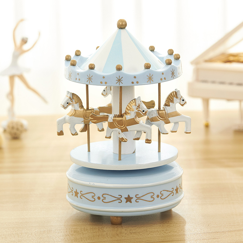 Hot Selling Wooden Hand Crank Rotating Music Box Eco-Friendly 60s Sound Duration Birthday Party Decoration Supplies Toys Gifts