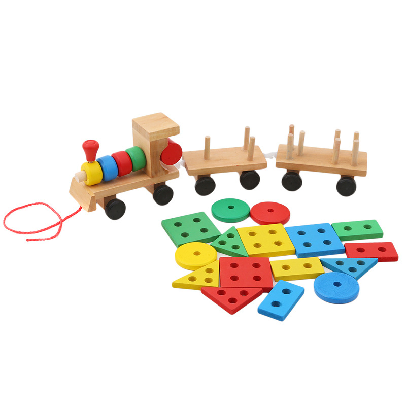 Wooden Small Train Toy Car Three Section Shape Drag Car Toy Children′ S Educational Toys Fun Early Education Building Blocks