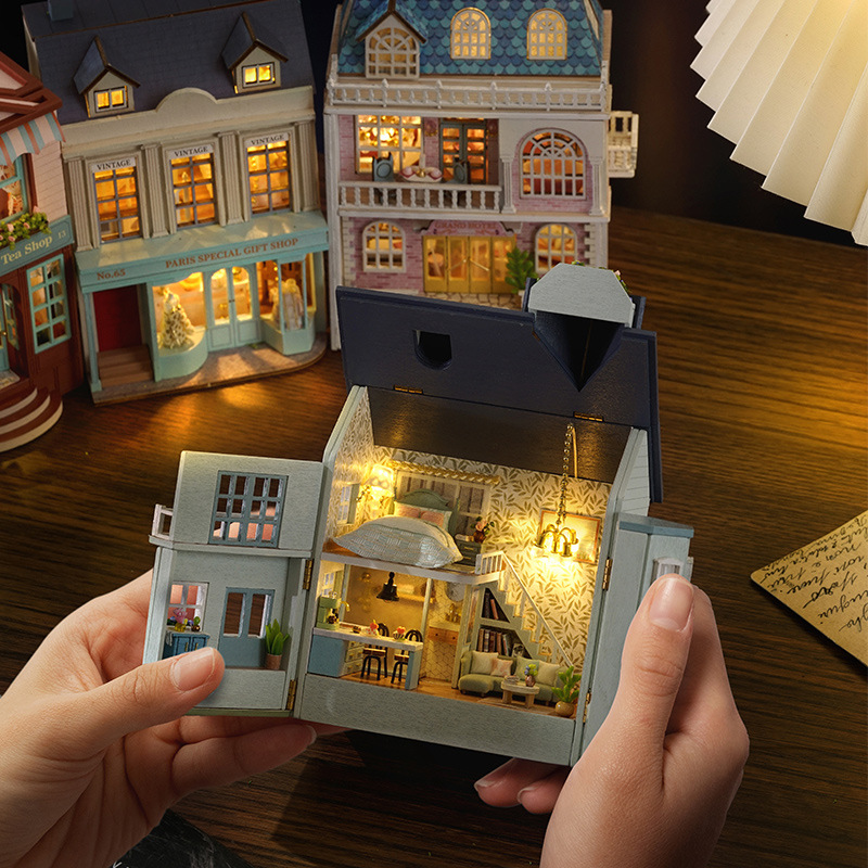 3D DIY Wooden Dollhouse Kit Miniature House with Openable Doors Laser Cut Wood Puzzle Craft for Kids Adults Home Decor Gift