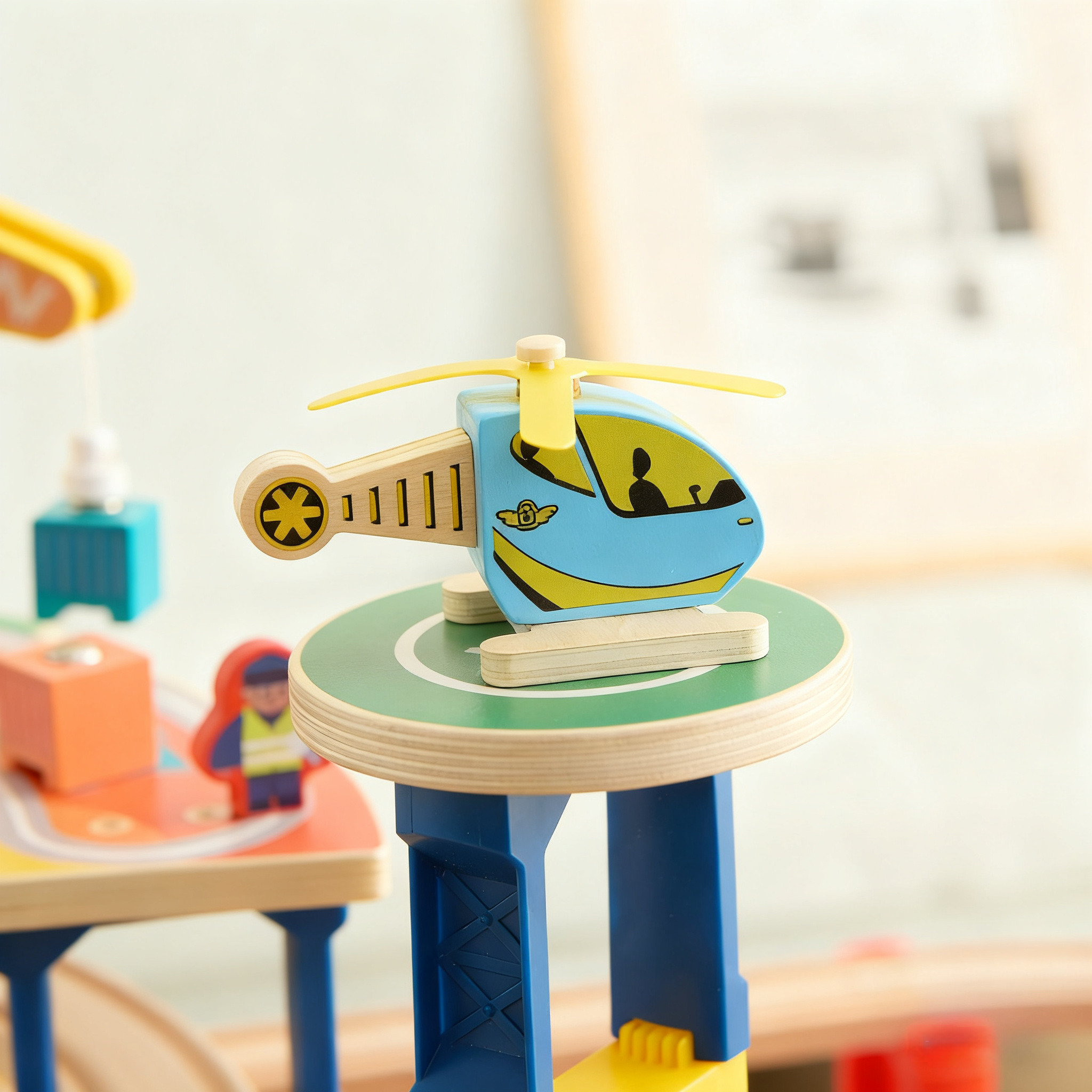 UDEAS Exercise Hand-On Ability DIY Railway Train Set Builder Wooden Big Track Toy