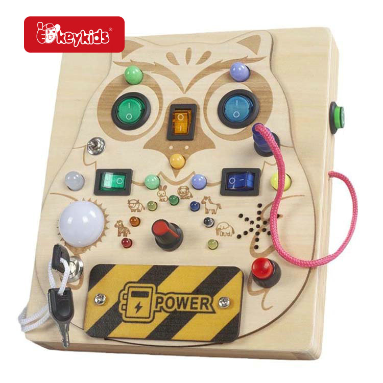 Travel Activity Children Educational Wood LED Busy Board with Switch Autism Toys W12D622