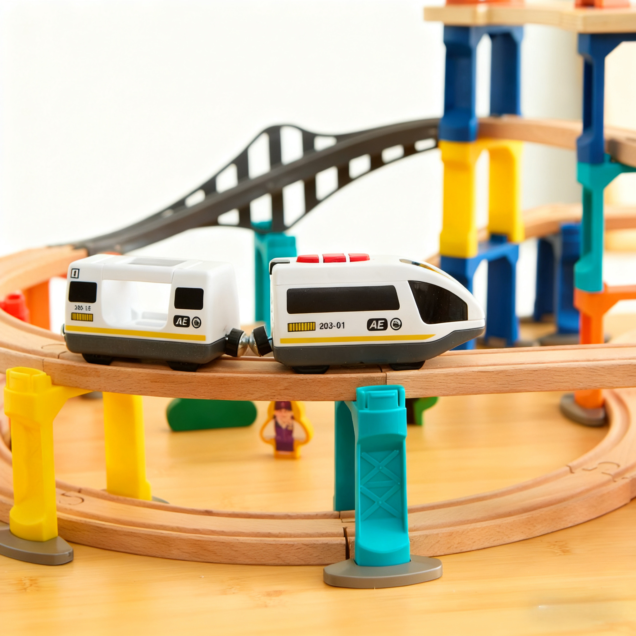UDEAS Exercise Hand-On Ability DIY Railway Train Set Builder Wooden Big Track Toy