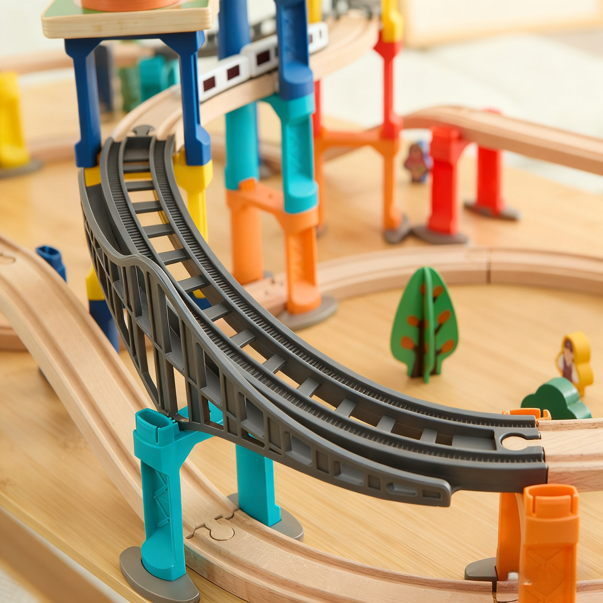 UDEAS Exercise Hand-On Ability DIY Railway Train Set Builder Wooden Big Track Toy