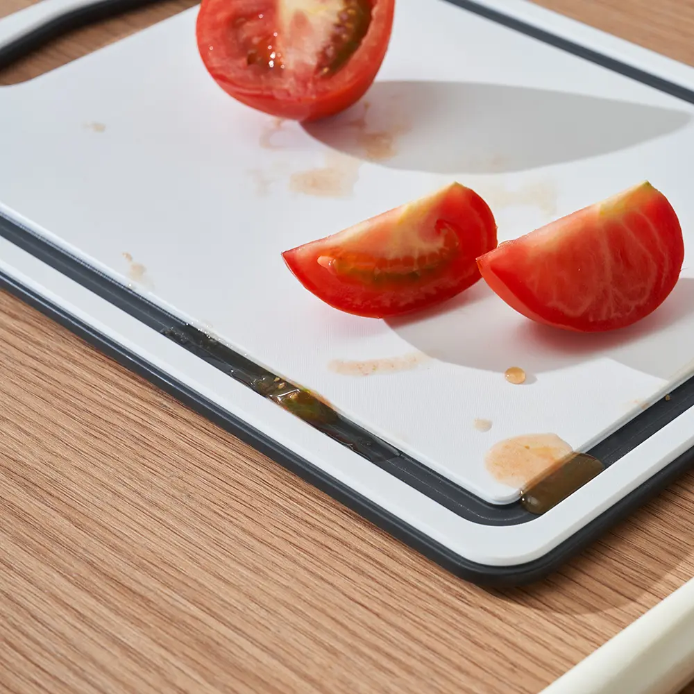 Multi-Size Recycled PP Cutting Board (8)