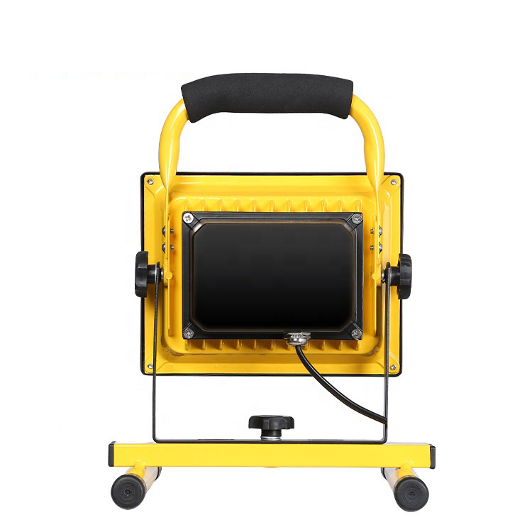 Newest IP65 Aluminum Remote Light Control Outdoor 20W 30W Solar LED Flood Light