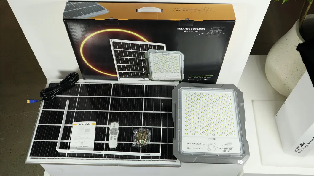 Solar LED Flood Light