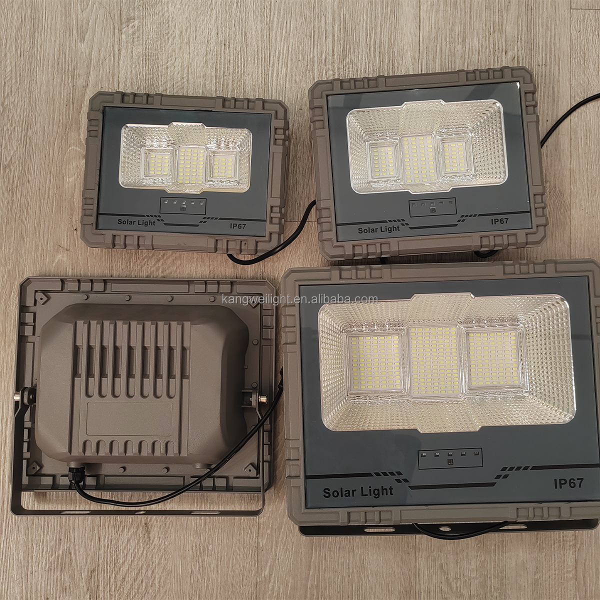 IP67 ABS Solar Flood Light Outdoor Waterproof Remote Control 60W-300W SMD LED Road Garden Lamp High-Power