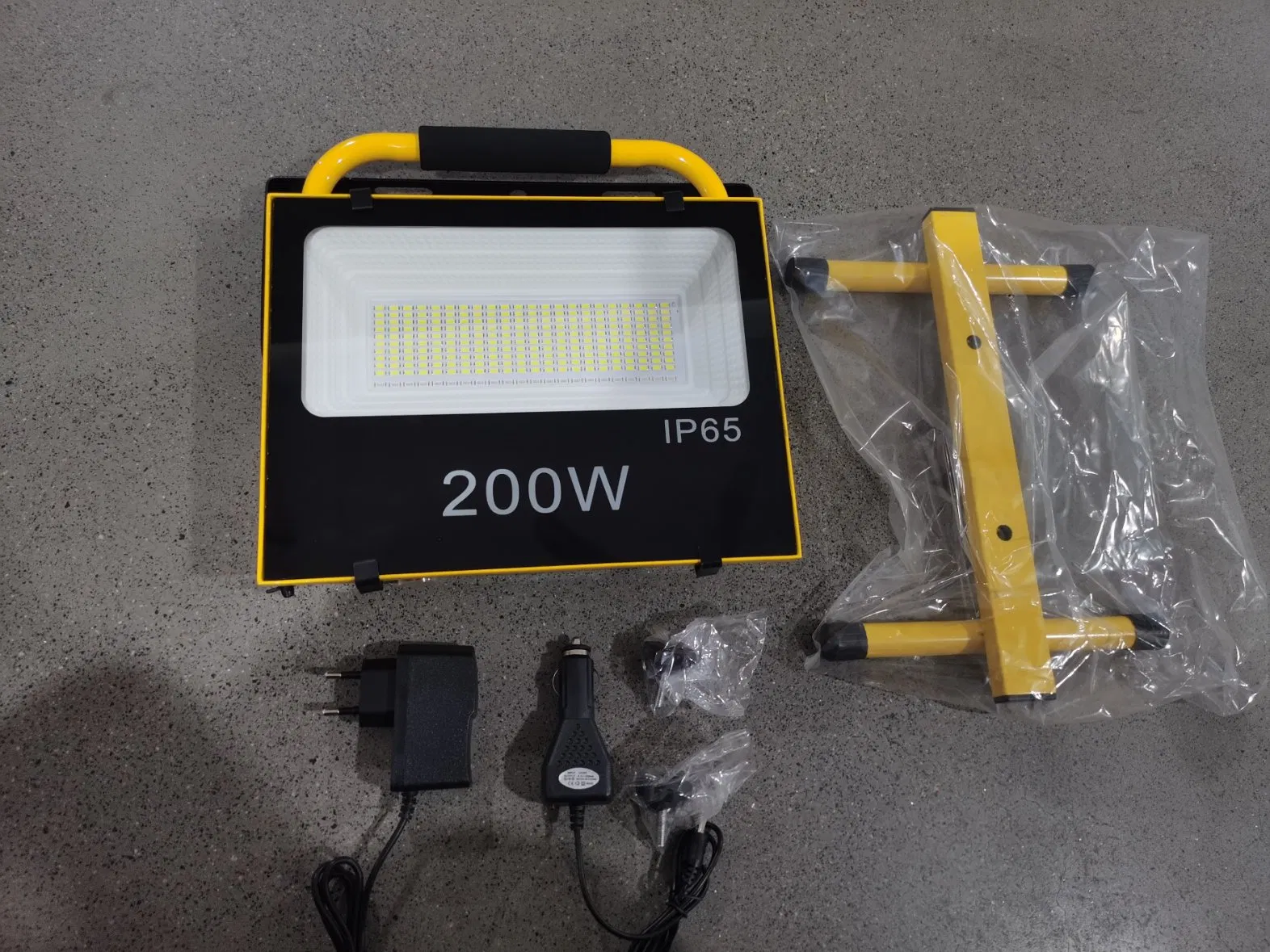 200W Camping Lantern 8000mAh High Solar Rechargeable LED Tent Light Solar Powerful Work Flood Light Rechargeable Emergency Lamp